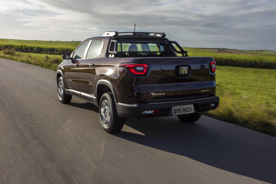  Fiat Toro Endurance 1.8 Flex (226) 2019 года  (фото 4 из 10)